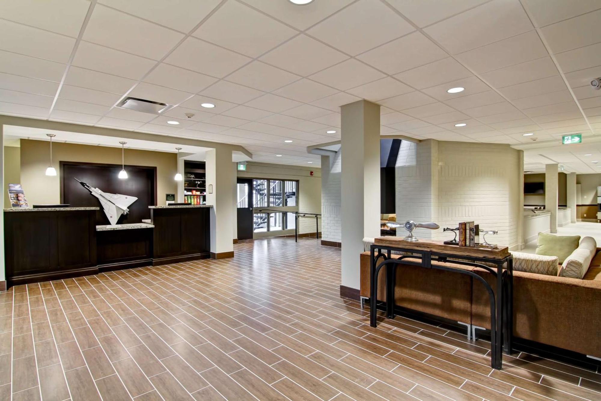 Best Western London Airport Inn & Suites Dış mekan fotoğraf