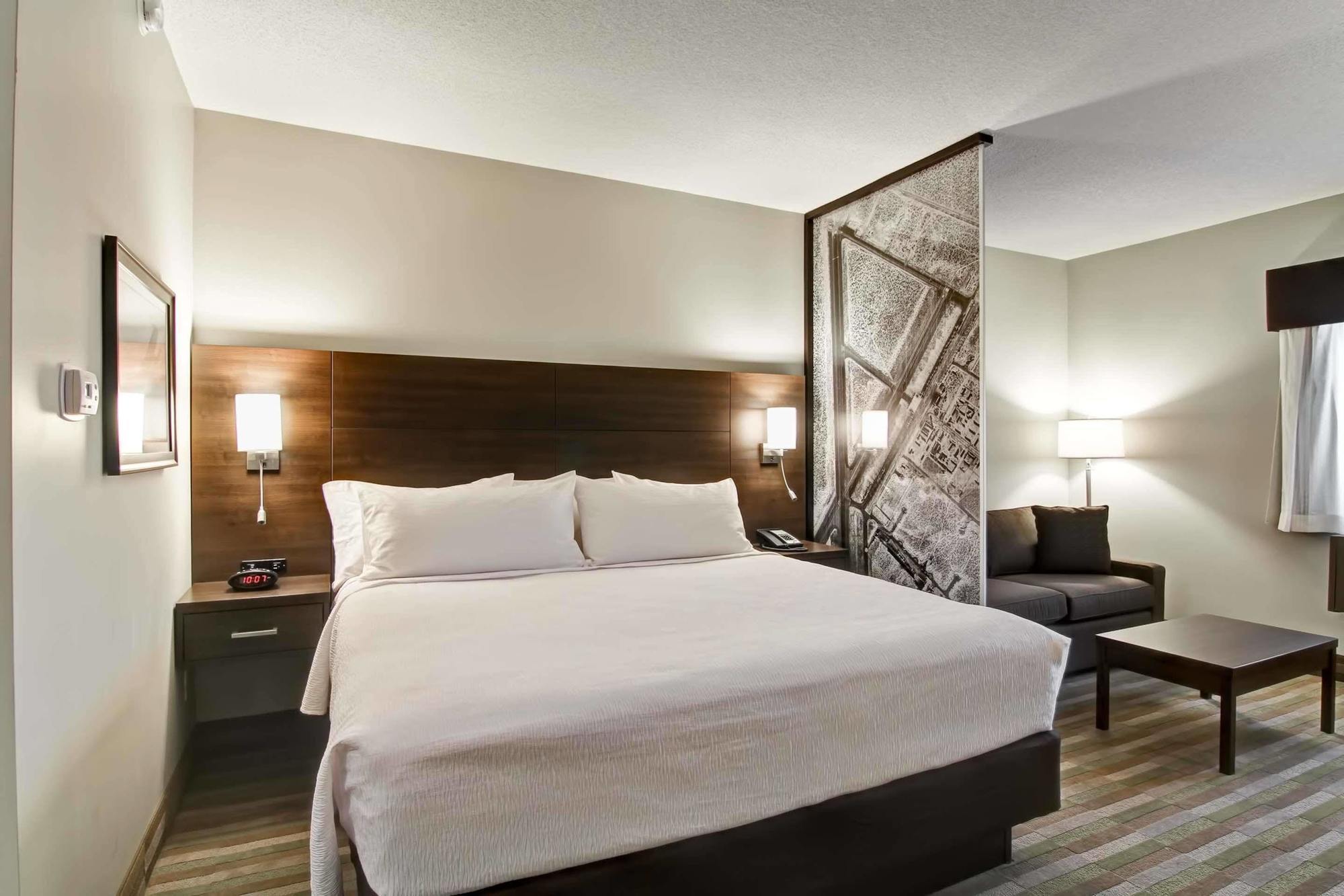 Best Western London Airport Inn & Suites Dış mekan fotoğraf